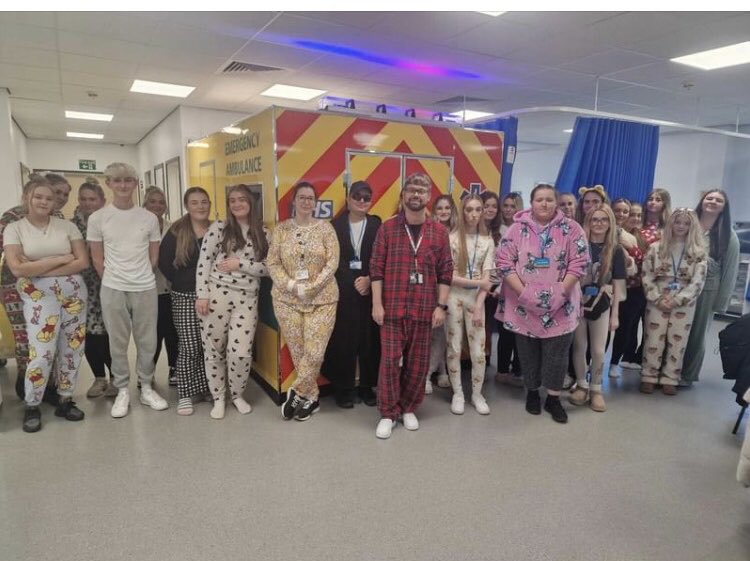 Folctha Fola tweet media