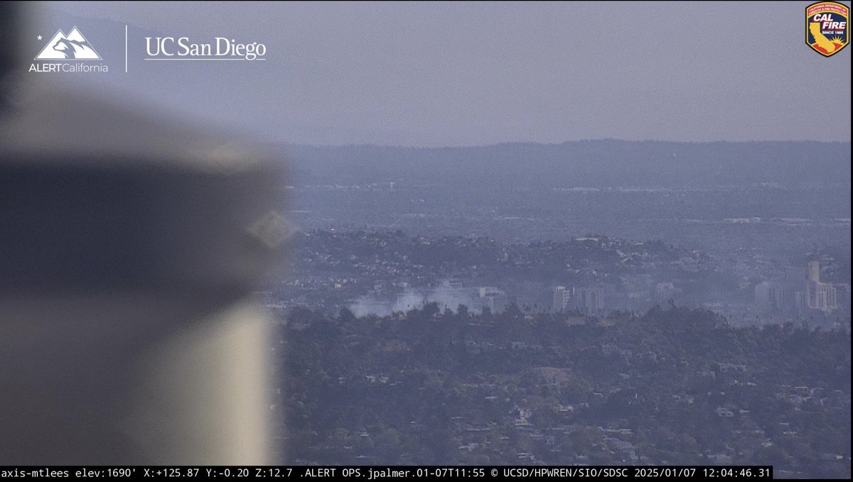 California Wildfire Tracking tweet media