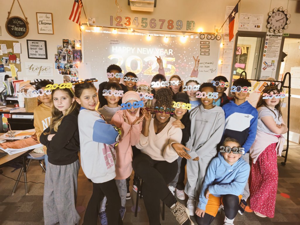 🎆🎇 We're back at it again in 2025! Happy New Year from our third grade class! 🎆 🎇 <a href="/VaughnElemFISD/">Vaughn Elementary</a>