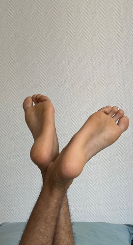 Content from rebeufeetlover