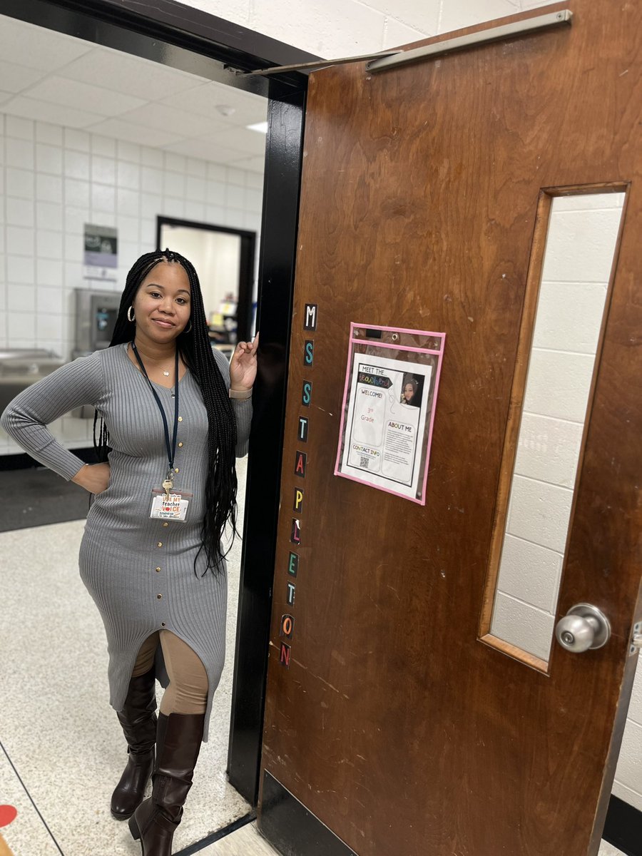Traci_Carter's tweet image. Learning, growing, and evolving every day—because teaching is not just about guiding students but also becoming the best version of myself. 🙂↔️🍎 
#secondsemester #elementaryteacher