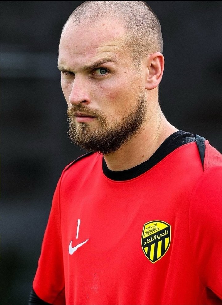 تلعبون مرة ثانية...؟؟
#الاتحاد_الهلال #الهلال_الاتحاد