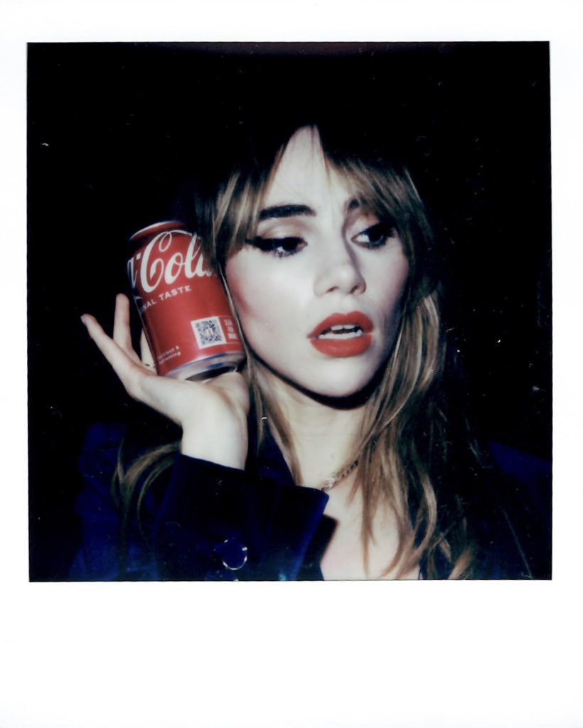 Suki Waterhouse tweet media
