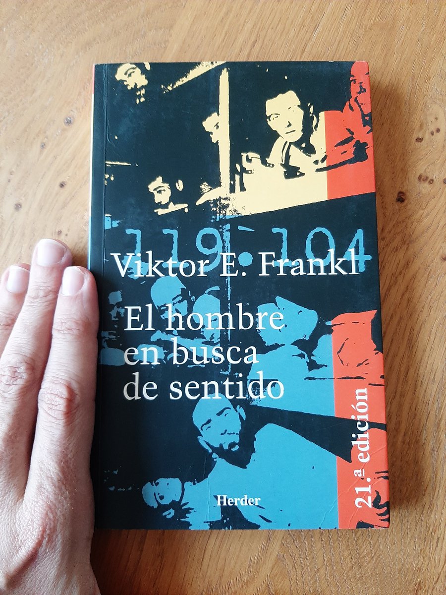 JuanjoLara01's tweet photo. Es exagerado pensar que un libro puede cambiar tu vida. Pero si hay uno que puede, es este. https://t.co/qHhTAruPvS