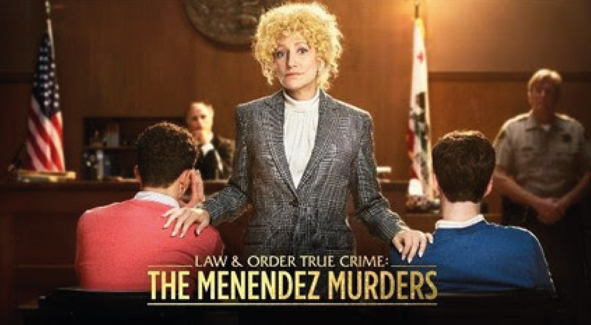 PraestigiumCo's tweet photo. 📅 ¡No te pierdas el estreno de Law &amp; Order True Crime: The Menendez Murders el 9 de enero en #UniversalPlus! 📺

Una historia real de secretos familiares, juicios mediáticos y una confesión impactante. 🔥

🗣️ Con Edie Falco y un elenco de lujo.

#TrueCrime #LawAndOrder #Menendez https://t.co/rCbZA2QNJ8