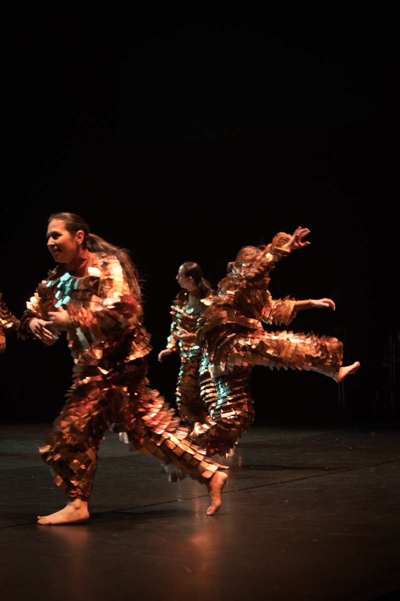 centro_nave's tweet photo. ¿Ya tienes tu entrada? 🫢 En enero recibiremos nuevamente a la destacada bailarina Alexandra Mabes para el reestreno de la obra de danza “CU:cuerpo infinito”.  

 🔗Las entradas para las funciones del 16 y 17 de enero están disponibles en https://t.co/ZL6bqcVBPe o en Ticketplus. https://t.co/afh3sAP60e