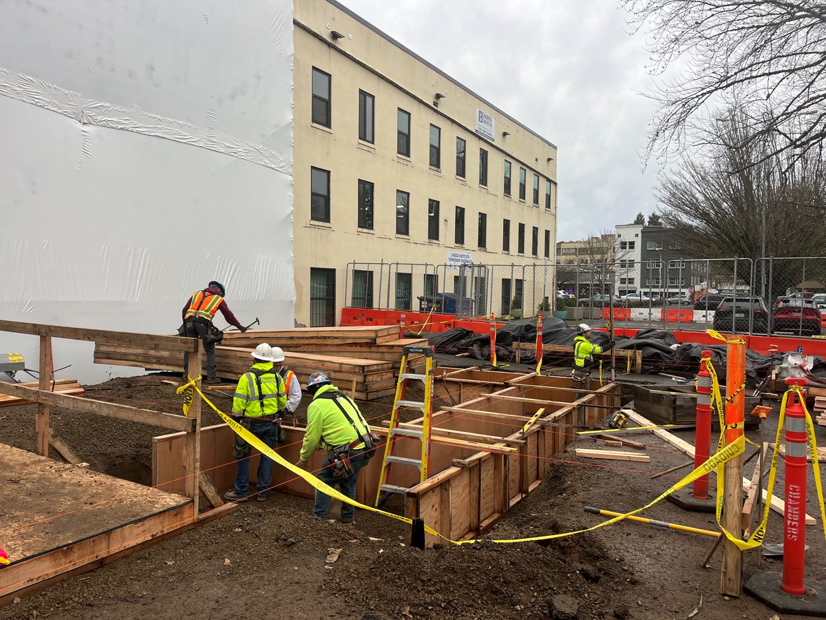chambersconstr's tweet image. We’re excited to be prepping the site for the new addition to The Shedd Institute! This will create more space to celebrate the sounds that bring our community together. Stay tuned for more updates! #GoChambers #Construction