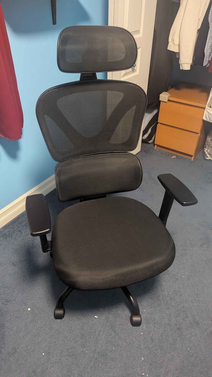 cup2ful's tweet image. i Love My chair