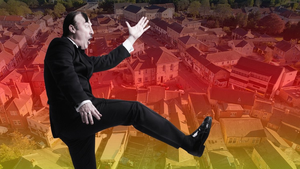 FrankSanazi's tweet image. Let ze invasion commence... first stop West Yorkshire
@MoorLaughs 

franksanazi.com/frank-to-invad…

#comedyinvasion #wetherby #franksanazi