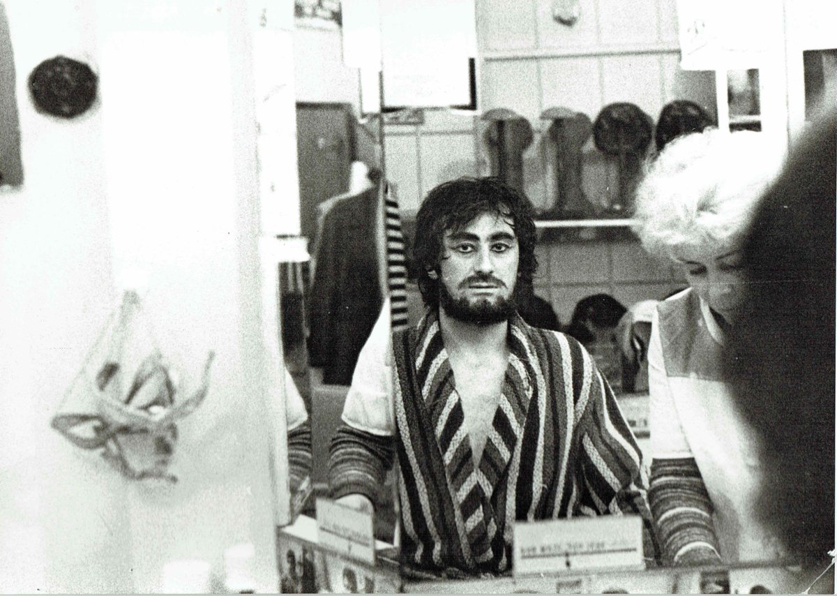 Zemřel dlouholetý sólista Laterny magiky tanečník Jan Kuchař. Čest jeho památce!