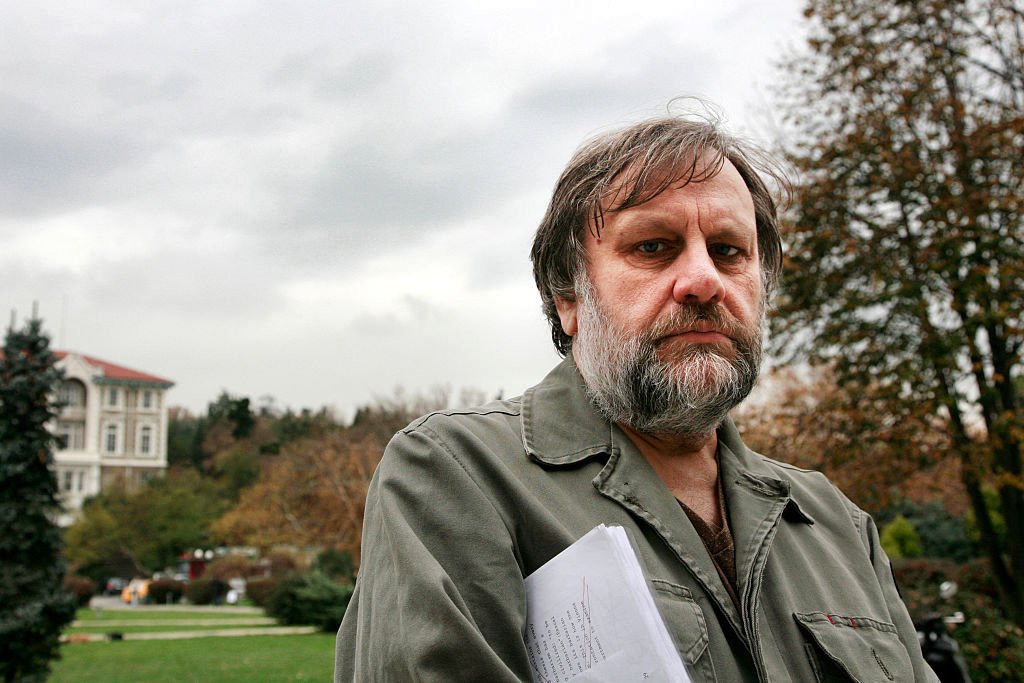 "Kötülerin kaybetmediği bir ülke, çocuklarına ahlâkı öğretemez." 

 - Slavoj Zizek