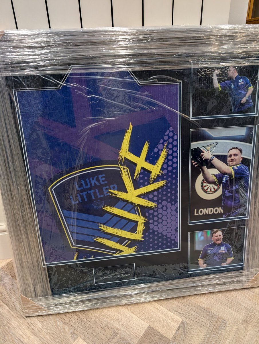 It's finally arrived 😍

Can't wait to get it on the wall now and start my darts wall memorabilia 👌👌

#LukeLittler
#LukeTheNuke
<a href="/LukeTheNuke180/">Luke Littler</a> 
<a href="/LukeLittlerShop/">Luke Littler Shop</a>
#Double10
#worldchampion
