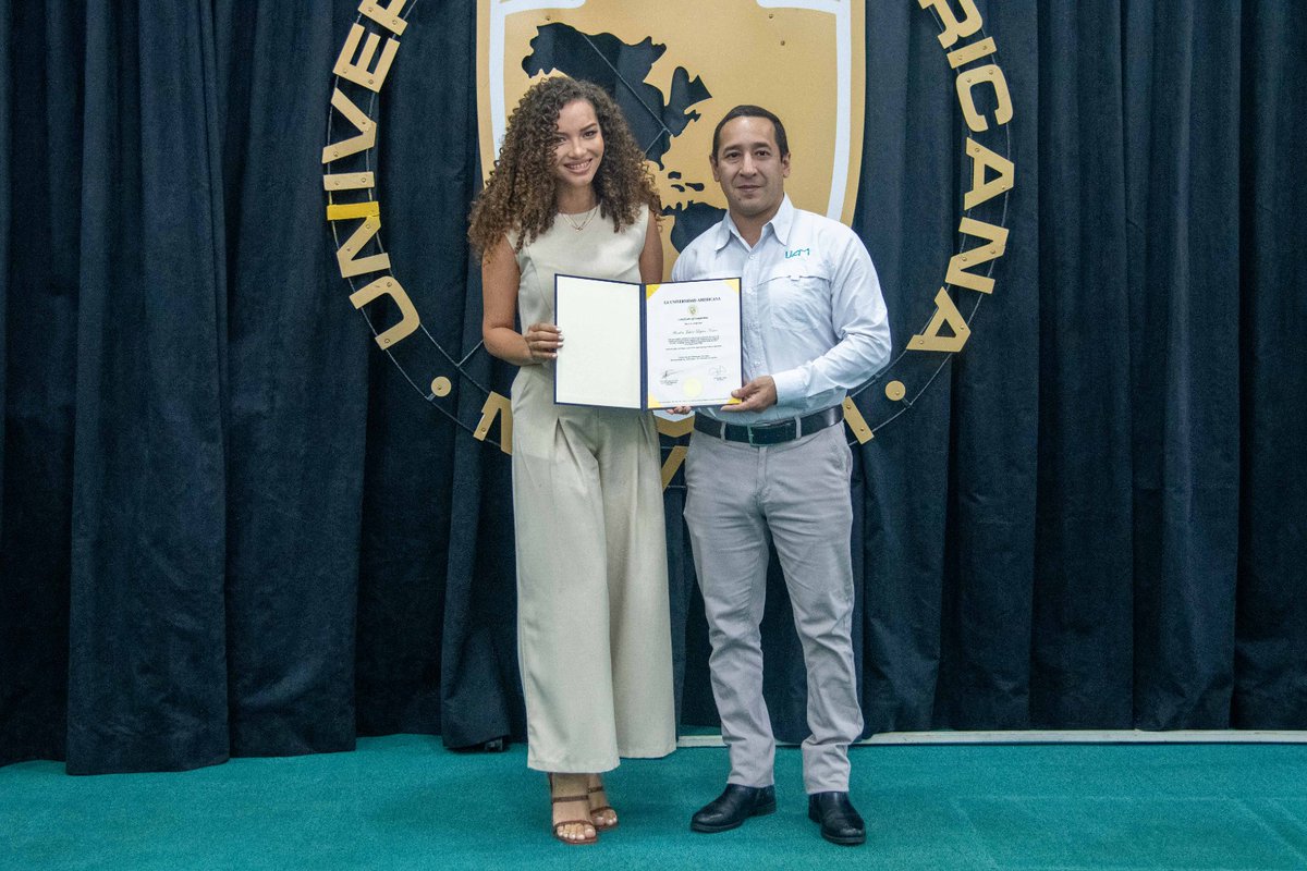 UAMNica's tweet image. 🎓 Language Center de la Universidad Americana celebró la decimoquinta graduación de sus programas de Inglés Comunicativo, del cual egresaron 38 adolescentes y adultos de las diferentes modalidades, quienes alcanzaron el nivel B2.

#UAM #LanguageCenter