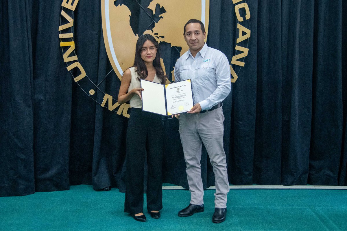 UAMNica's tweet image. 🎓 Language Center de la Universidad Americana celebró la decimoquinta graduación de sus programas de Inglés Comunicativo, del cual egresaron 38 adolescentes y adultos de las diferentes modalidades, quienes alcanzaron el nivel B2.

#UAM #LanguageCenter