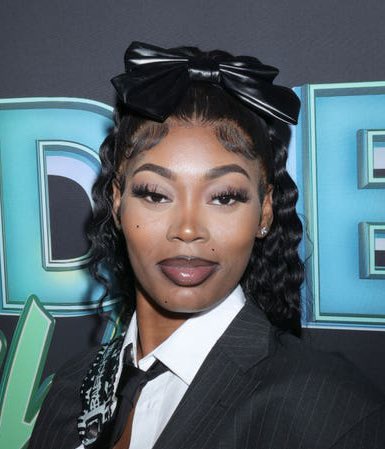 FearedBuck's tweet image. Asian Doll speaks on Plaqueboymax telling Lil Tjay &amp;amp; Fivio Foreign not to smoke because they were in an Airbnb

“Don’t invite rappers if they can’t smoke”