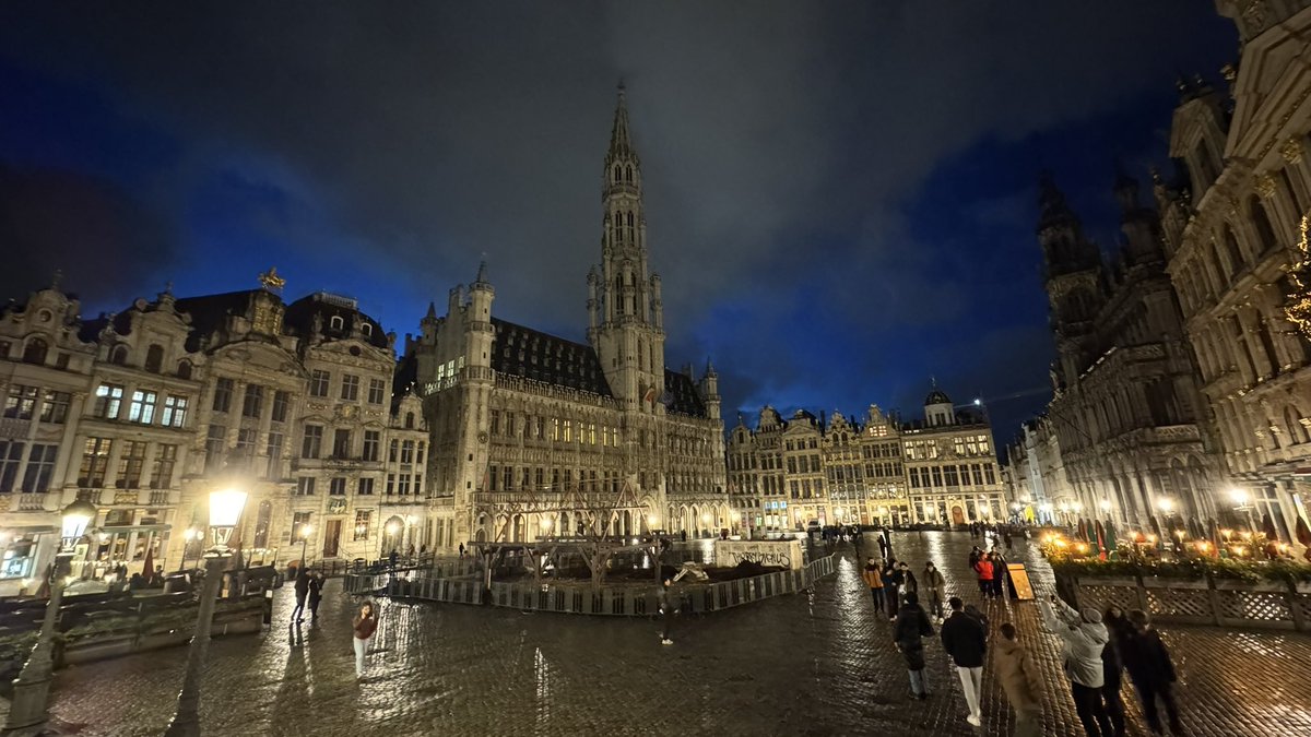 Christoph Maack (@christophmaack) on Twitter photo Just arrived in beautiful Brussels and look forward to our <a href="/ISHR_ES/">ISHR European Section</a> Winter Council & Science Meeting - tune in via Zoom tomorrow (Wed) from ⏰13:00 CET on! <a href="/ISHR_ECI/">ISHR International ECI Committee</a> <a href="/IshrMci/">MCI-ISHR</a> <a href="/ISHR_NAS/">ISHR North American Section</a> <a href="/JMCCardiology/">Journal of Molecular and Cellular Cardiology</a> <a href="/JMCCPlus/">JMCC Plus</a> <a href="/EU_METAHEART/">COST Action EU-METAHEART</a> <a href="/dzhk_germany/">DZHK Germany</a> <a href="/DGK_org/">Deutsche Gesellschaft für Kardiologie</a> <a href="/escardio/">European Society of Cardiology</a> <a href="/AHAScience/">AHA Science</a> <a href="/YoungDZHK/">Young-DZHK</a> Just arrived in beautiful Brussels and look forward to our <a href="/ISHR_ES/">ISHR European Section</a> Winter Council & Science Meeting - tune in via Zoom tomorrow (Wed) from ⏰13:00 CET on! <a href="/ISHR_ECI/">ISHR International ECI Committee</a> <a href="/IshrMci/">MCI-ISHR</a> <a href="/ISHR_NAS/">ISHR North American Section</a> <a href="/JMCCardiology/">Journal of Molecular and Cellular Cardiology</a> <a href="/JMCCPlus/">JMCC Plus</a> <a href="/EU_METAHEART/">COST Action EU-METAHEART</a> <a href="/dzhk_germany/">DZHK Germany</a> <a href="/DGK_org/">Deutsche Gesellschaft für Kardiologie</a> <a href="/escardio/">European Society of Cardiology</a> <a href="/AHAScience/">AHA Science</a> <a href="/YoungDZHK/">Young-DZHK</a>