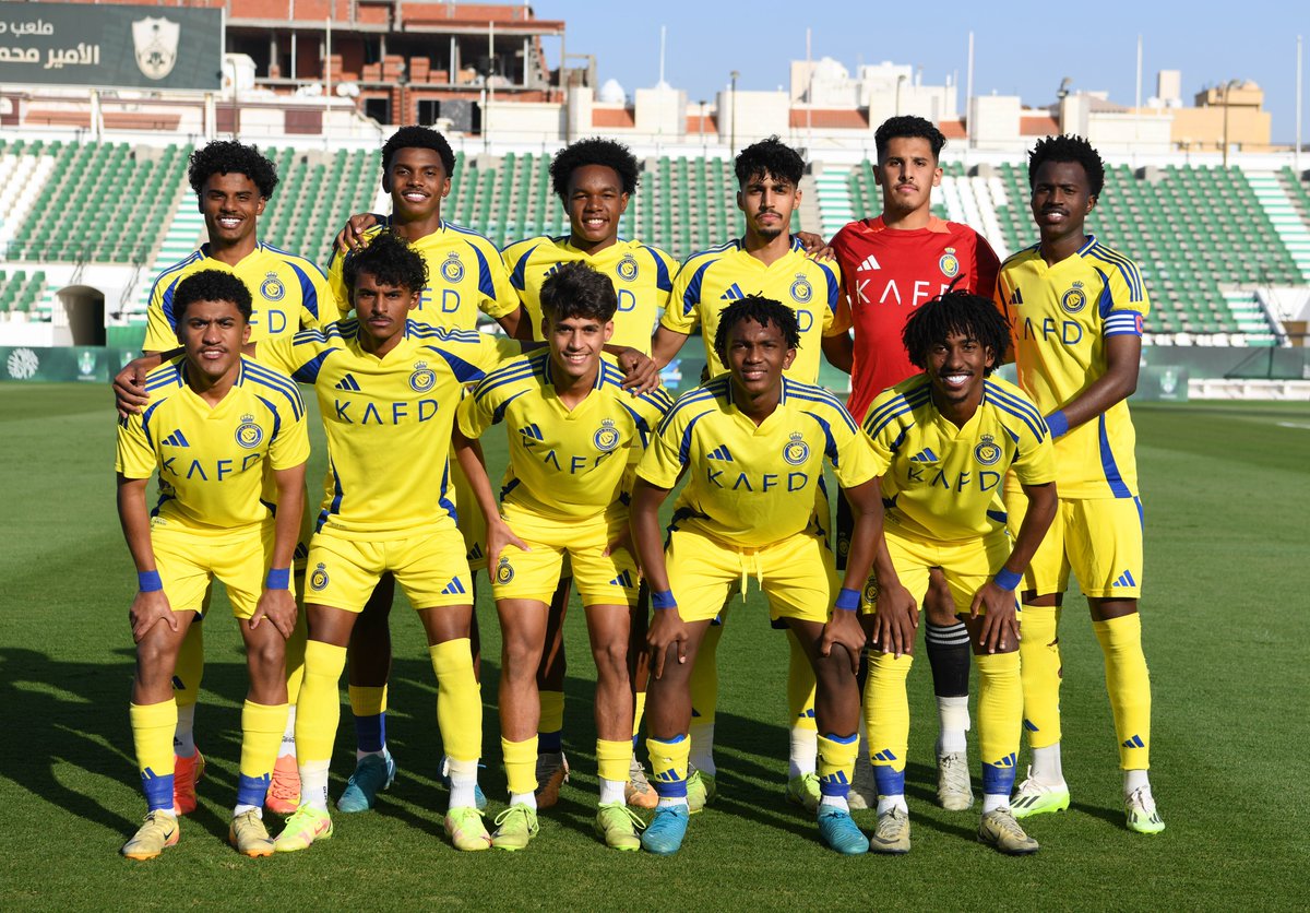 AlNassrFC's tweet photo. فريق #النصر تحت 18 سنة يُكملون انتصارات الأسبوع لفئاتنا السنية 🤩
بالفوز على الأهلي بأربعة أهداف مقابل ثلاثة 👏 https://t.co/9JhkjbwCxY