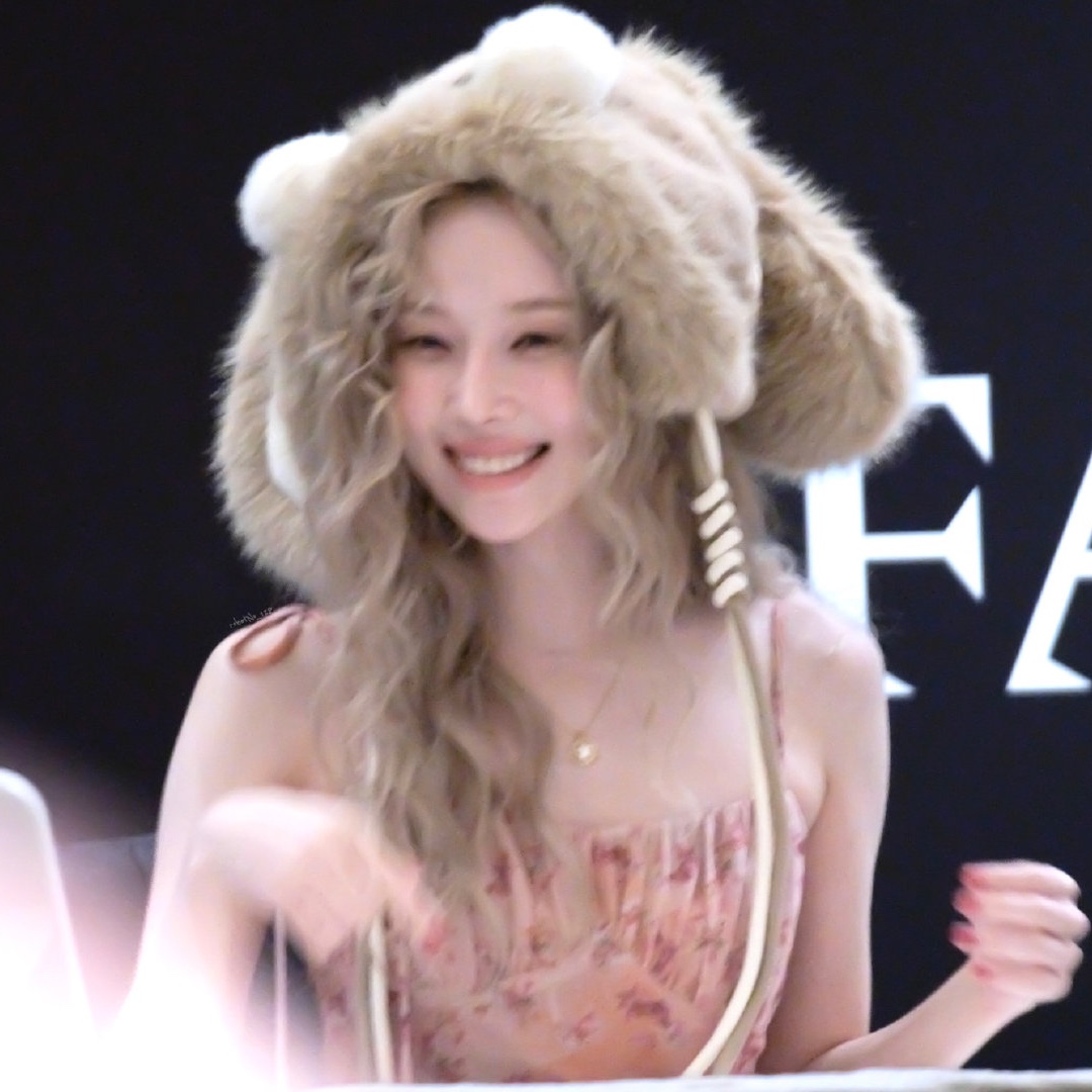 hourly winter (@hourlykwinter) on Twitter photo 