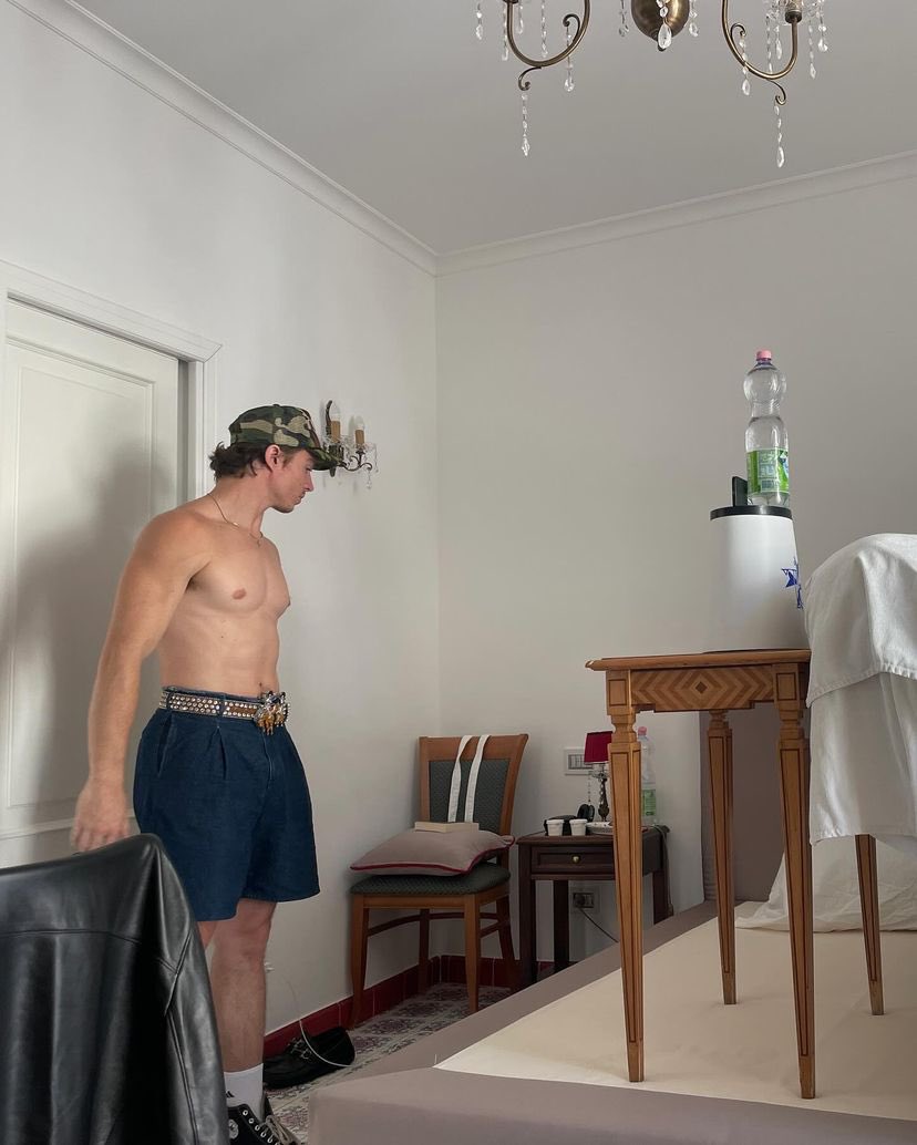 This would be your camera roll if we were dating .