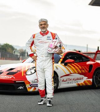 BeingSumit007's tweet photo. 🚨 SHOCKING | Actor Ajith Kumar's #carcrashed during a practice session for the Dubai Grand Prix, but the actor emerged unhurt. Kumar returned to car racing competitions after 15 years, following multiple injuries.
Ajith Kumars massive car crash in
Practice session on formula one Racing.
All #AjithKumar Fans please pray for him to get well. ❤️
#AjithKumarRacing #CarAccident
#BiggBoss8Tamil #Formula1