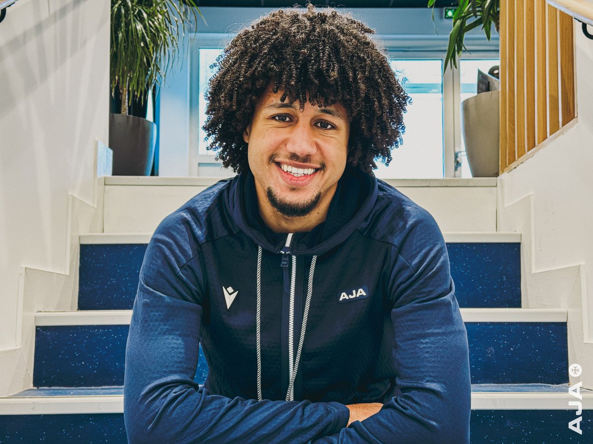 AJ Auxerre tweet media