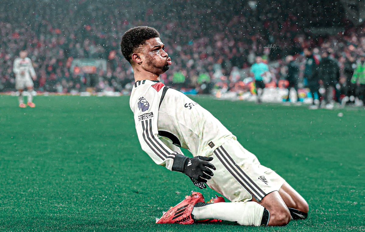 AbsoluteBruno's tweet photo. 🚨🚨🚨No Manchester United fan should have less than 1k followers. 

Drop your handles and follow anyone that likes your comment. 

Repost 🔁
Follow me ❤️

Let's connect ❤️ https://t.co/fAduEGTukG