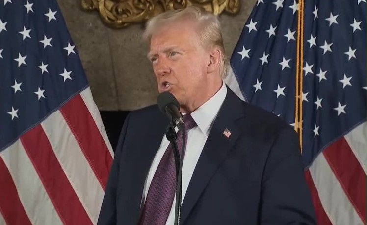 Trump press conference:

- He's considering military force to take Greenland and Panama Canal.

- He'll use "economic force" to get Canada to become the 51st state.

- Suggests Hezbollah were involved in Jan 6 insurrection.

- He's changing "Gulf of Mexico" to "Gulf of America".