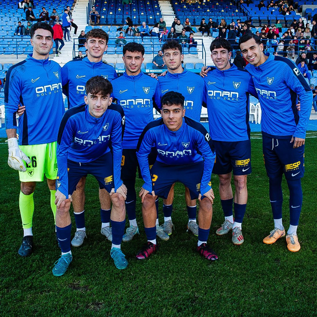 💙 Los ocho canteranos que participaron en el 🎄 𝐏𝐚𝐫𝐭𝐢𝐝𝐨 𝐒𝐨𝐥𝐢𝐝𝐚𝐫𝐢𝐨 𝐌𝐮𝐫𝐜𝐢𝐚 𝟏𝟐𝟎𝟎
<a href="/AytoMurcia/">Ayuntamiento de Murcia</a> frente al <a href="/realmurciacfsad/">Real Murcia CF</a>.

🧤 Montoya
👕 Alex Bueno
👕 Alexis
👕 Mario Álvarez 
👕 Iker Carbonell
👕 Xente
👕 Dani Montes
👕 Luca Martín 

¡Siempre orgullosos de