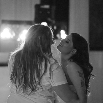 #NewProfilePic my whole world ❤️🌎