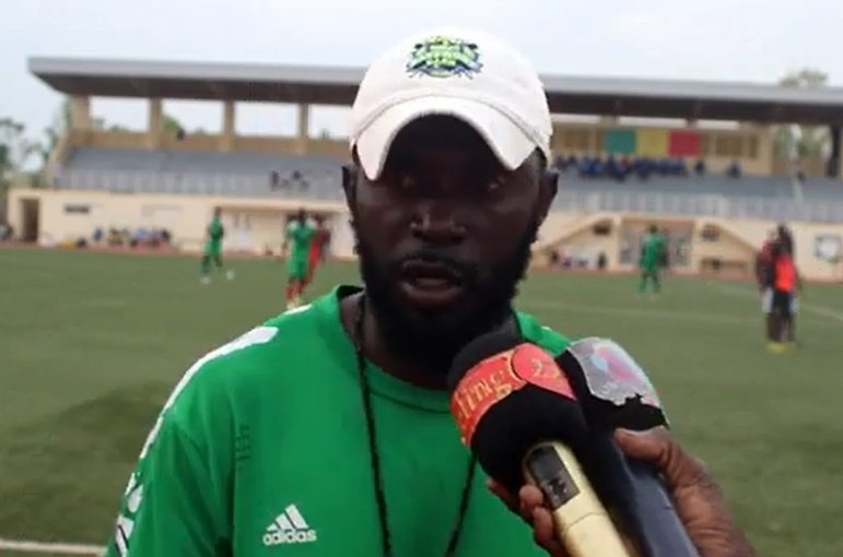 totalsport221's tweet photo. As saloum limoge son coach Beau Touré après 10 journées de ligue 2 ,le club kaolackois est 11e avec 11 points.
#saloum #kaolack https://t.co/vPlAmxZY2B