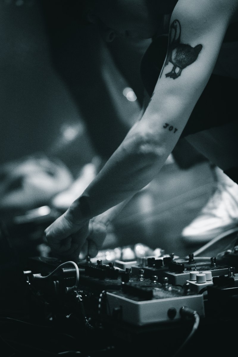 BLACK FOXXES tweet media