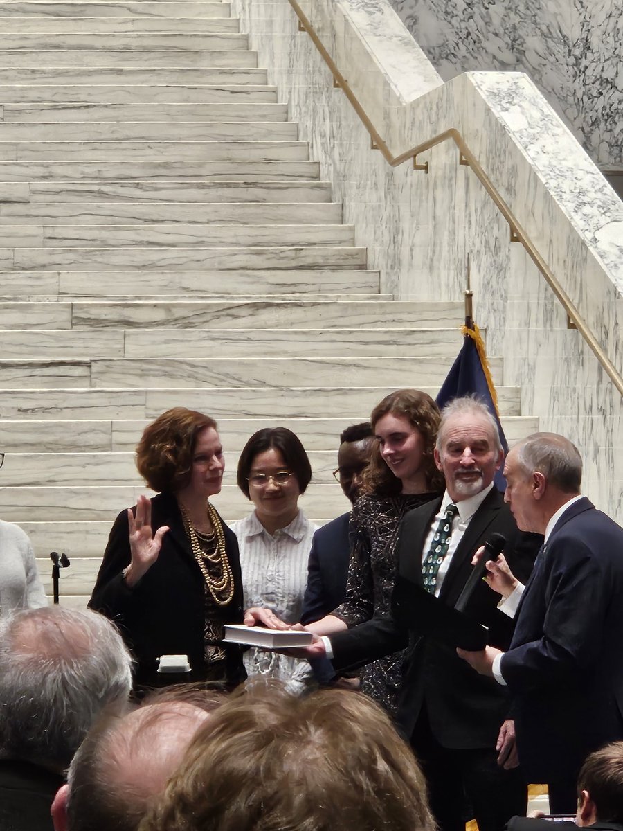 UAlbany Gov Relations (@ualbanygovrel) on Twitter photo Congratulations to <a href="/PatriciaFahy46/">Senator Patricia Fahy</a> on being sworn into the NYS Senate. We look forward to working closely with you as you continue your efforts to advance the success of all New Yorkers. Congratulations to <a href="/PatriciaFahy46/">Senator Patricia Fahy</a> on being sworn into the NYS Senate. We look forward to working closely with you as you continue your efforts to advance the success of all New Yorkers.