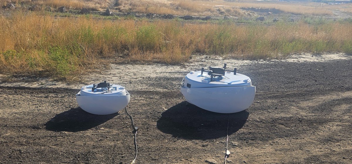 Did you know the OmniDock comes in two sizes!

The Standard - for 1 large drone or 2 smaller models
The Mini - for 1 Mavic-Sized  drone

Both have swappable floors for increased flexibility 👍