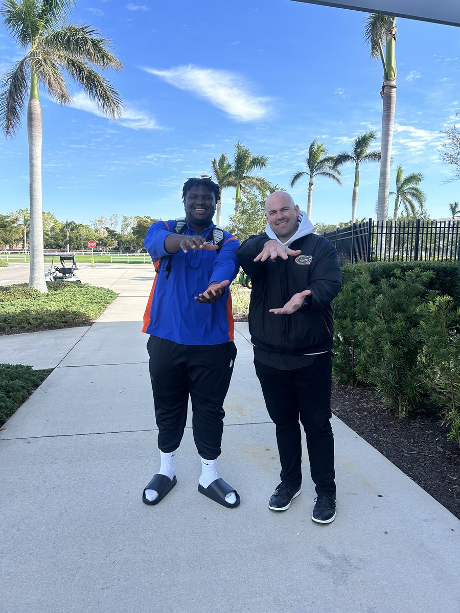 G’nivre Carr tweet media