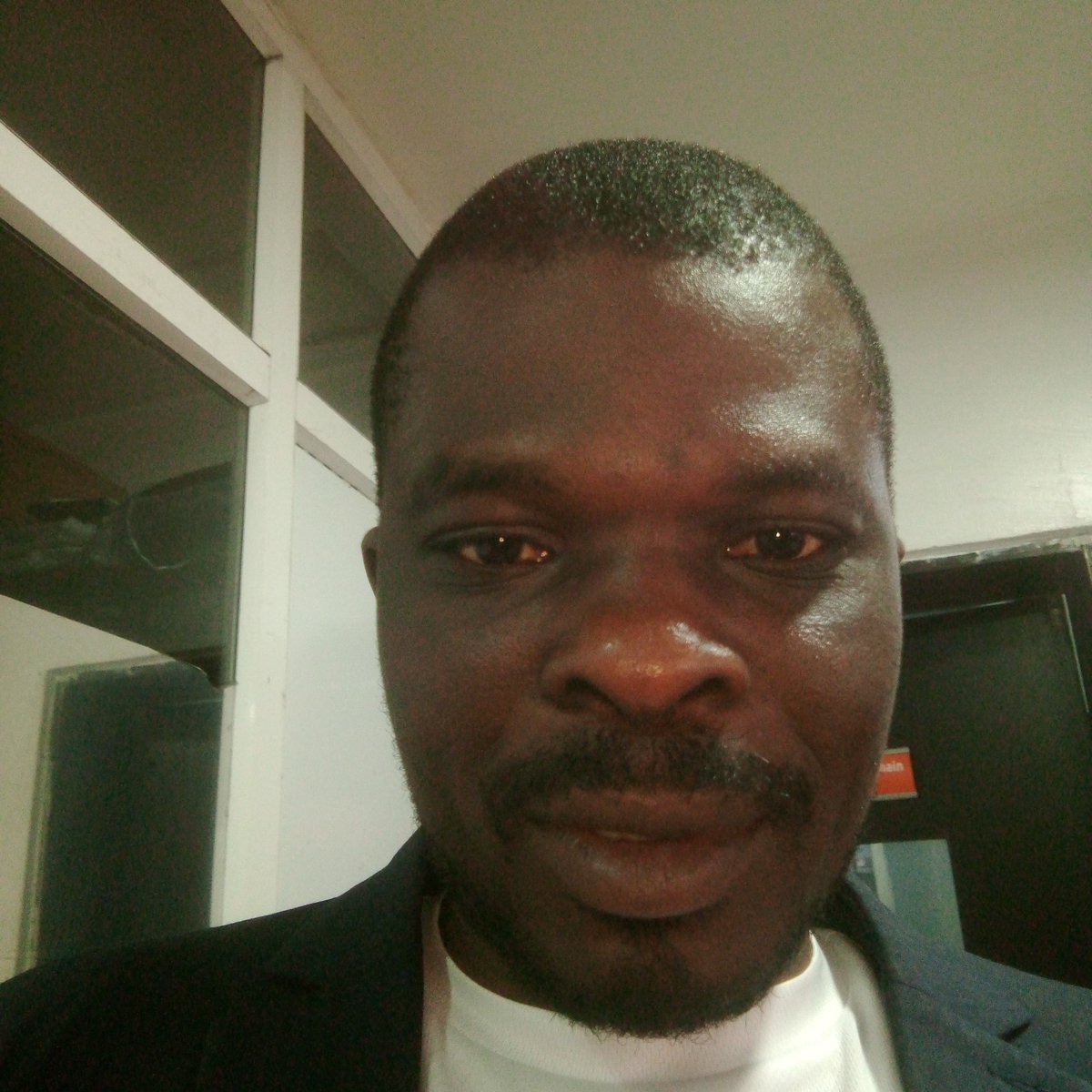 UtomiOnyeka's tweet image. You don&apos;t have to be a data analyst to know that you shouldn&apos;t do the same thing twice and expect different results. As you  launch into the year 2025, modified the hyper-parameters of your business in other to get better results.

#NewYear2025 #DataAnalystics #MachineLearning