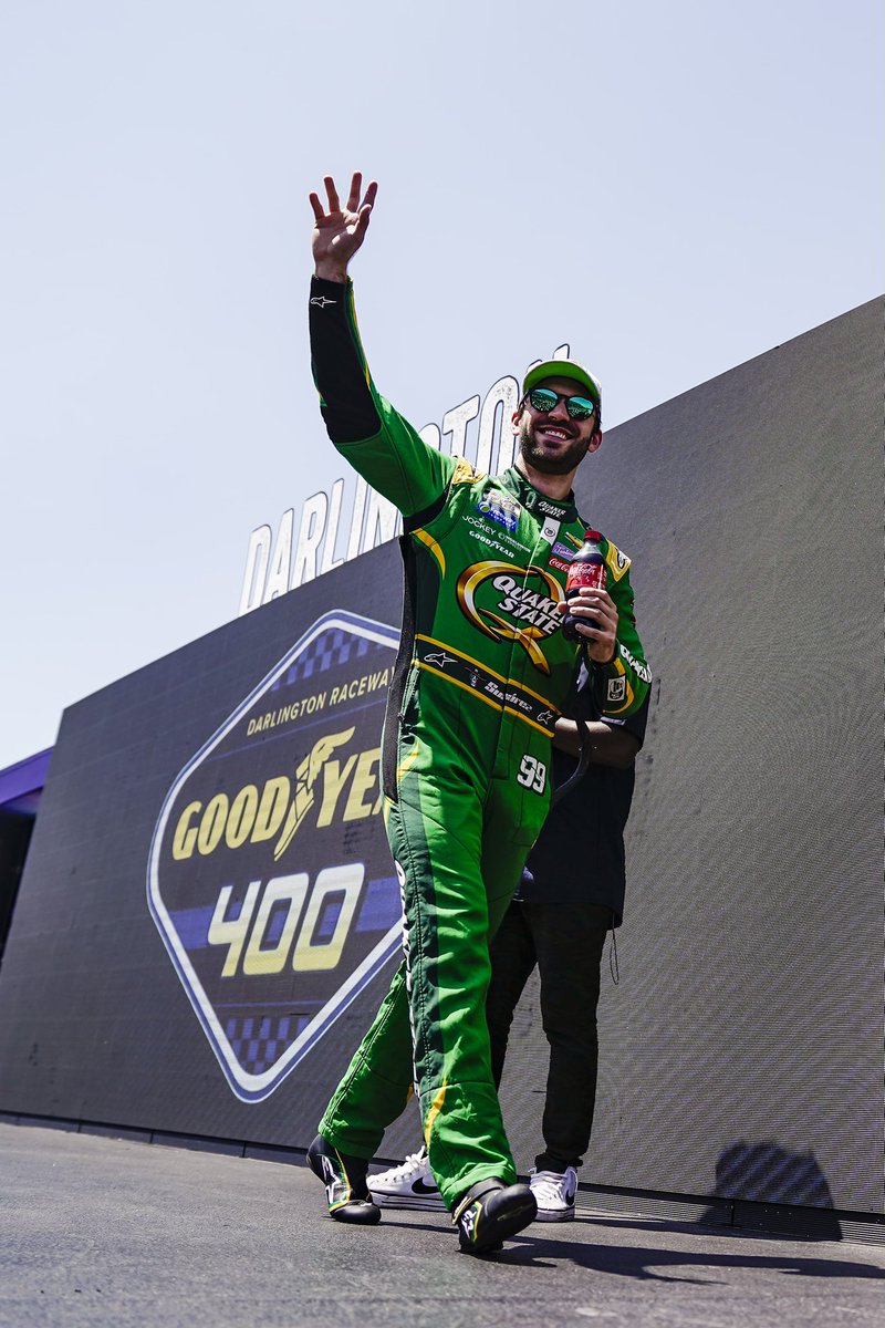 QuakerState's tweet image. Feliz Cumpleaños @Daniel_Suarezg 🎉 Lets make it another energizing year! #energizeyourengine