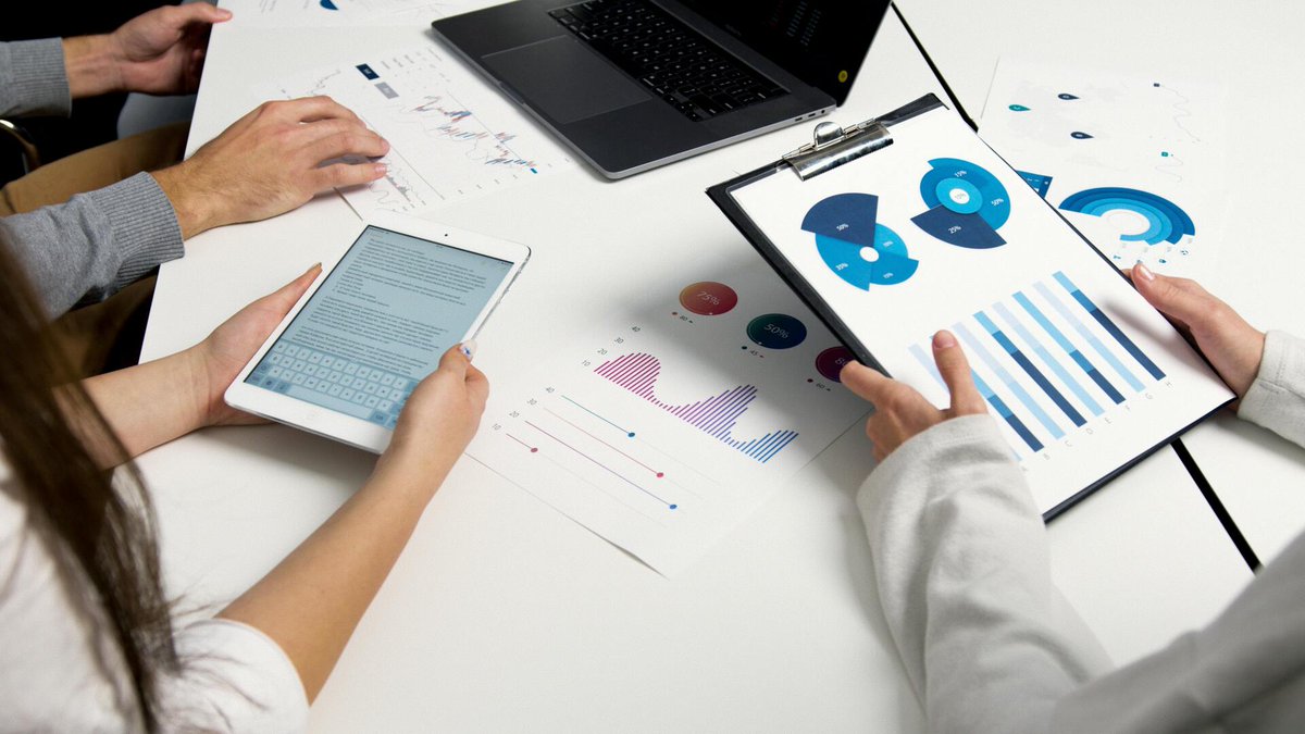 CSBTechEmporium's tweet photo. APIs power your software, but are you making the most of them? Learn how API analytics can elevate efficiency and improve customer satisfaction. 📊 

https://t.co/8Z26MQkdU2

#APIAnalytics #TechInsights #CSBTech #APIMonitoring https://t.co/WJrMi4bjIL