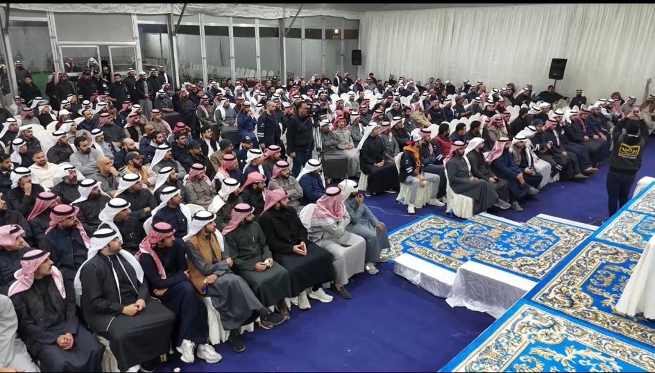 “إلى أبطال الجمعية العمومية، إلى من حضروا بالأمس ليكتبوا فصلاً جديدًا في مسيرتنا… شكرًا لكم من القلب!
وقفتكم المشرفة لم تكن مجرد حضور عابر، بل كانت رسالة واضحة بأن صوت الحق لا يُقهر، وأنكم القوة الحقيقية التي تصحح المسار وتقود هذا الكيان نحو مستقبل أفضل

#القطاع_النفطي 

يتبع