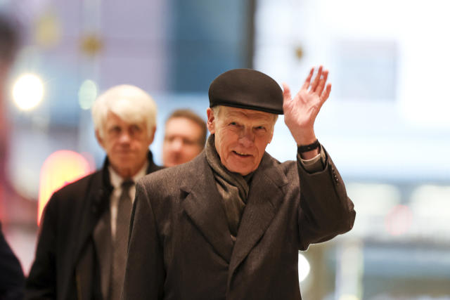 jmetr22b's tweet photo. ///BREAKING/// Former Illinois House Speaker Michael Madigan has taken the witness stand in his own corruption trial, arguably the most powerful politician ever to testify in Chicago's federal court. https://t.co/g9eZZKhR1e