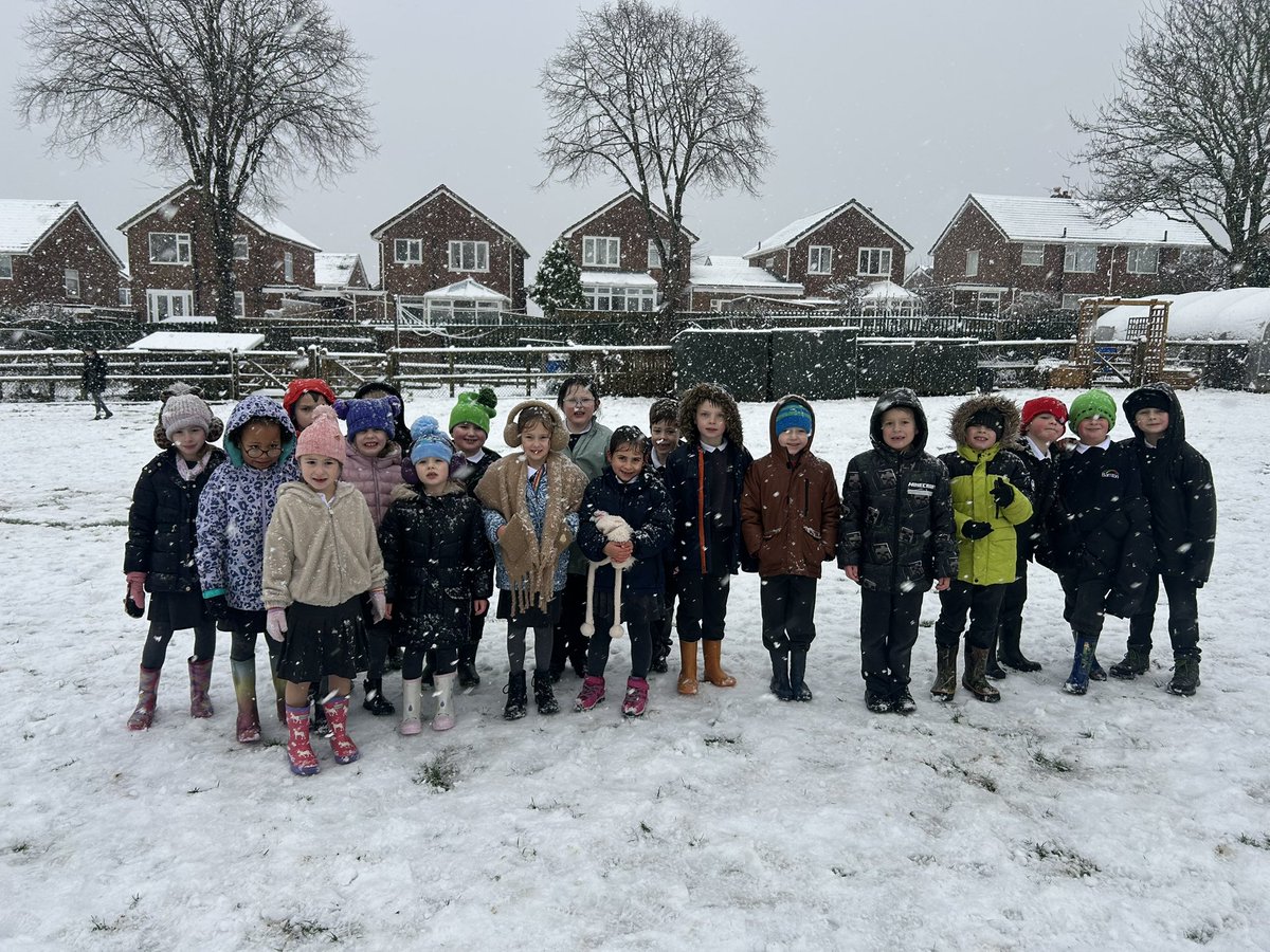 BarntonMissD tweet media