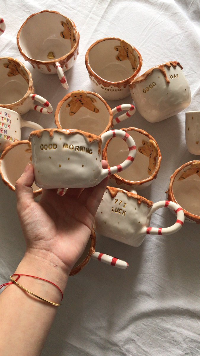 Çekiliş vaaar 🎁💐😬
Bu tweeti fav+rt ve yorum yapan bir kişiye el yapımı seramik kupa hediye edicem..🙏🏻✨
#CekilisZamanı #çekiliş #seramik #hediye