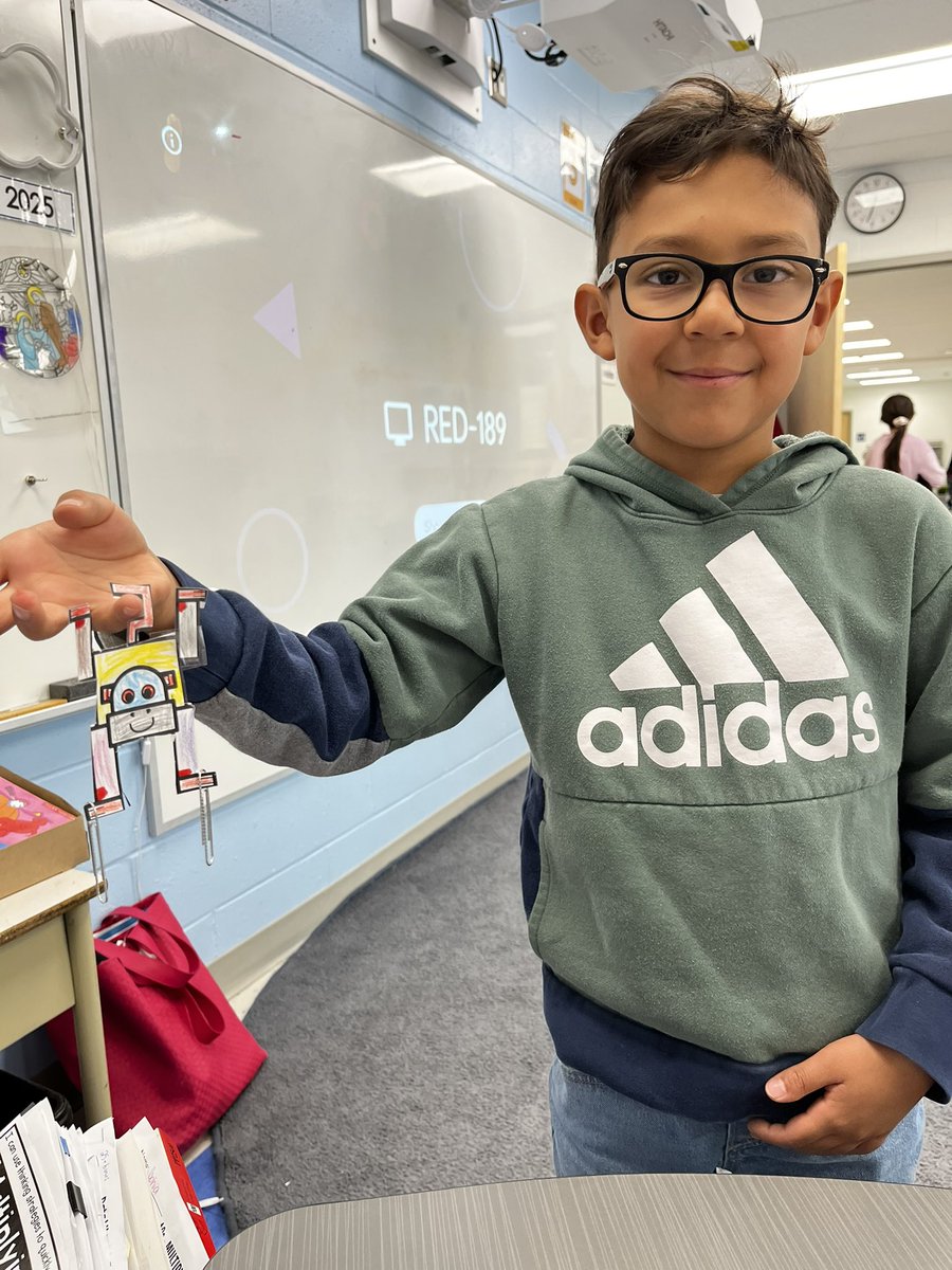 bentemariak's tweet photo. Worked on some balancing this afternoon in science! https://t.co/sDSu352kII