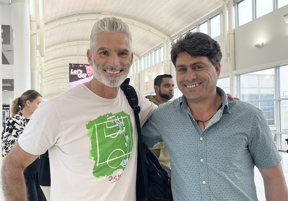 Craig Foster tweet media