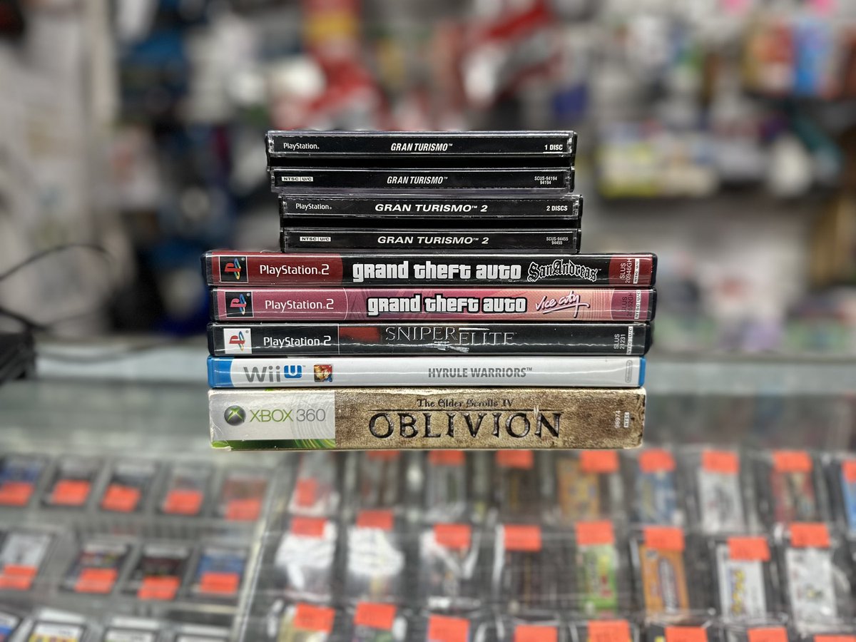 bklynvideogames's tweet photo. Late night little trade in on this cold night.
.
.
#ps2slim #ps2slimwithscreen #blackwii #zenith #ps2games #ps1games #wii #wiigames #3dsgames #dsgames #retro #retroshop #retrostore #retrogames #brooklyn #brooklynvideogames #bvg https://t.co/QGATOrdzzk