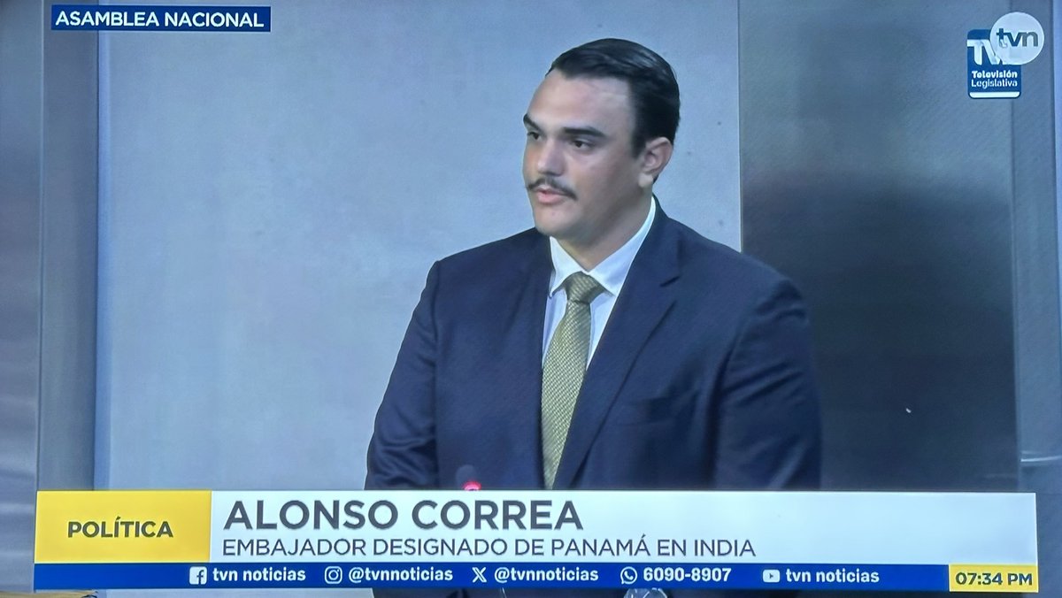 😳
Alguien conoce el árbol genealógico del inepto este?
Es inaceptable su nombramiento,
#INACEPTABLE.