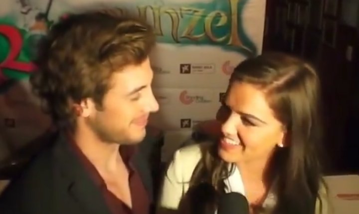 OSCARCRUZACEVES's tweet photo. Muchas felicidades al gran actor @lambgarcia y amigo de nuestra hermosa @viejadolescente te queremos eres un profesional
#TeamThali #thaligarcia https://t.co/t9dAhq0ln1