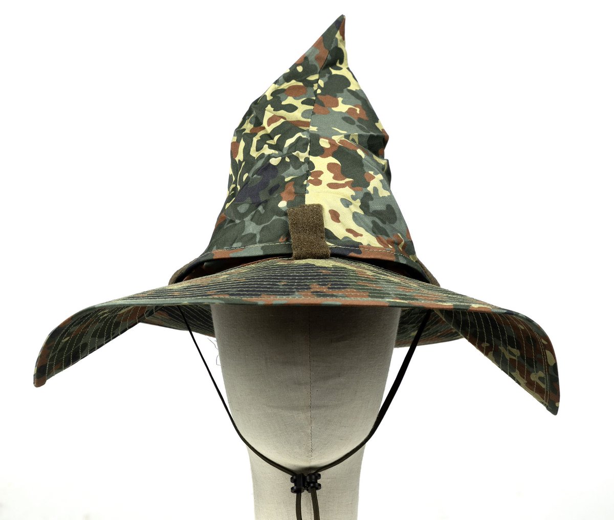 Camouflage Wizard Hat pre-order live now 🔮🧙🏼‍♂️