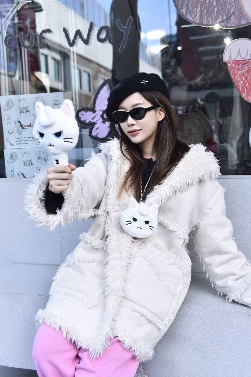 mew's tweet photo. mew merch ❤️ https://t.co/PJVwlNwqBt