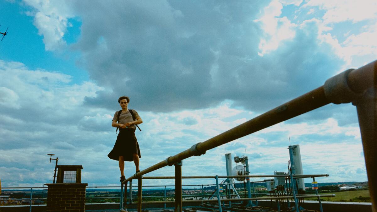 Teddy Devisme tweet media