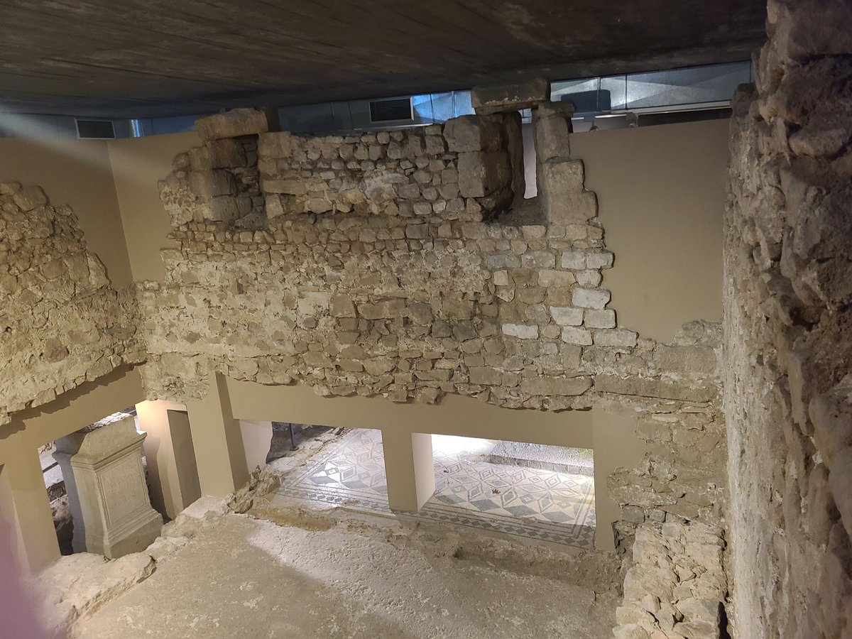 TheGialloGamer's tweet photo. Exploring the underground Roman ruins in Barcelona https://t.co/5STBQ5pRPd